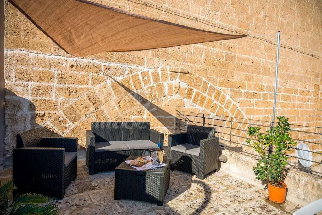 Borgo Antico-Centro Storico Casa Ventosa Apartment Ориа Екстериор снимка
